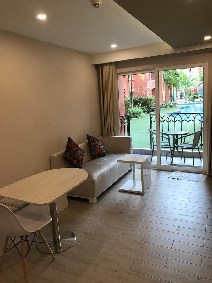 Seven Seas Resort By Pool Access Jomtien Beach Exterior foto